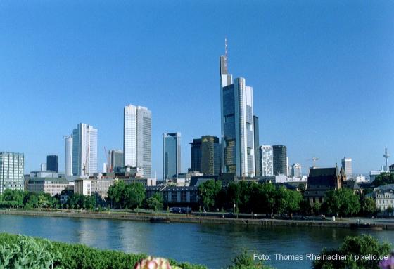 Frankfurt  Foto: Thomas Rheinacher Skyline / pixelio.de